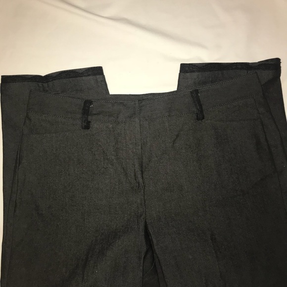 Larry Levine charcoal grey stretch capris - Picture 3 of 5